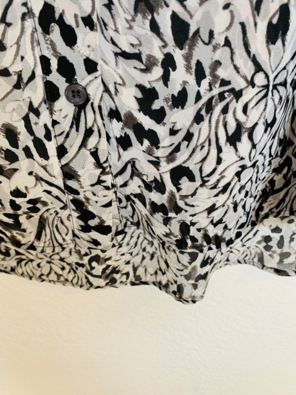 Belle Kim Gravel Floral Animal Print Tunic Top 1X Semi Sheer Button Up Chiffon - Picture 9 of 14